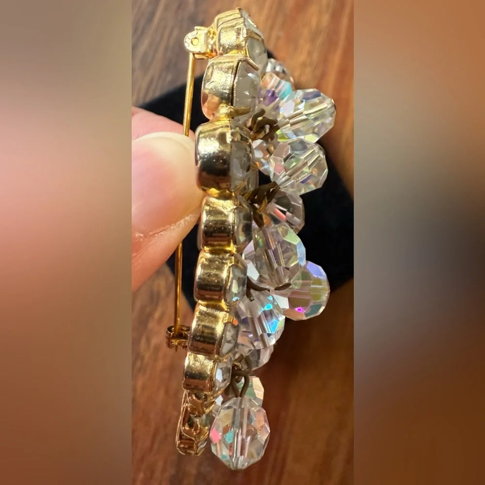 Elegant VTG Juliana DeLizza & Elster Cha Cha Clear Rhinestone Beaded Brooch Pin